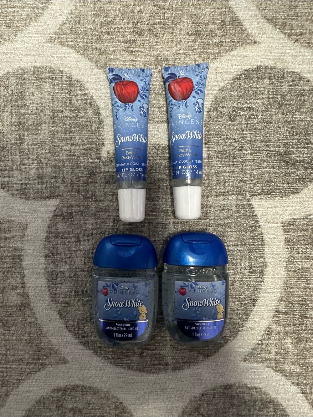 Bath & Body Works Disney Princess Snow White Gloss And Sanitizer x2 Set